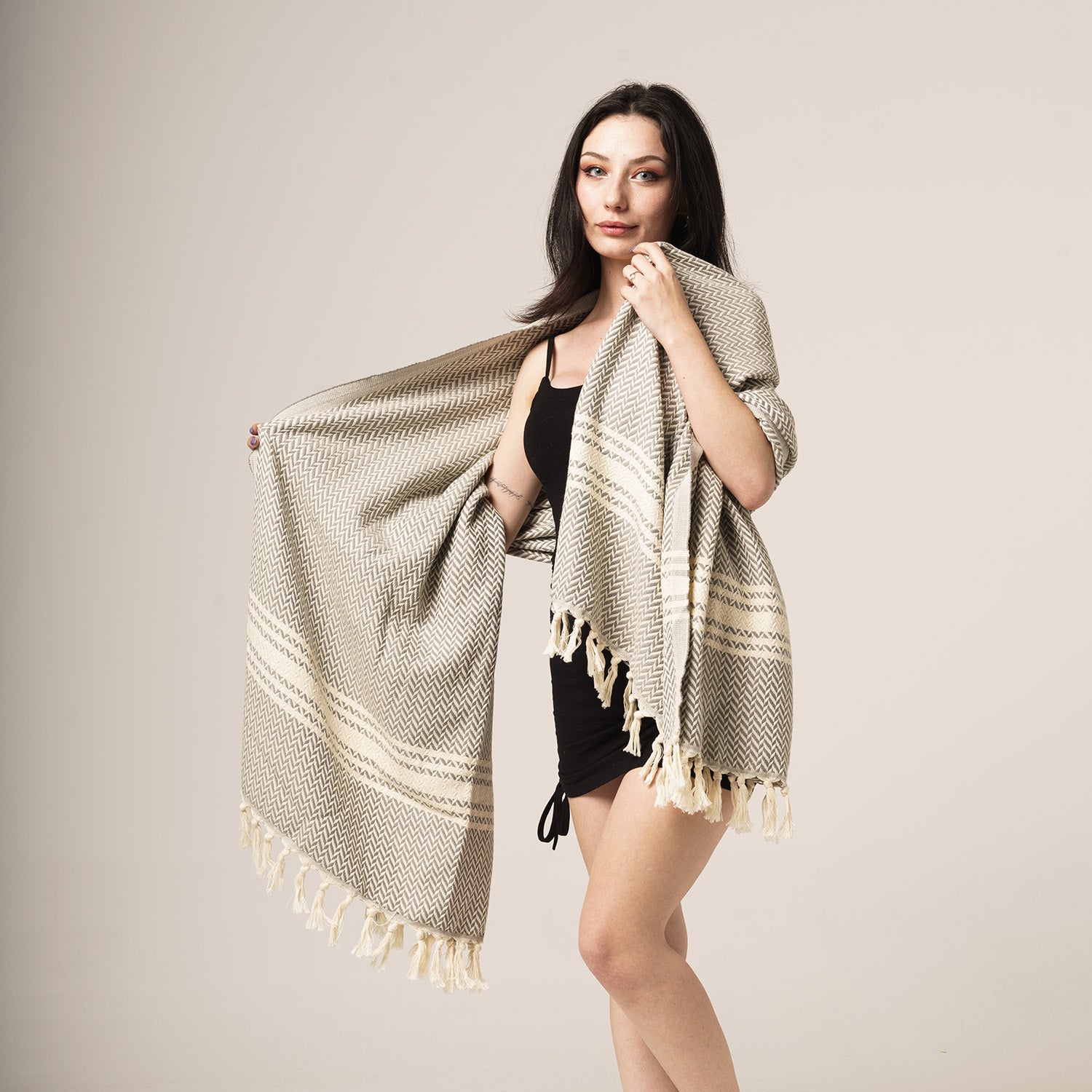 W Towel Gray 20 quantity 410 gr 70x40 inch